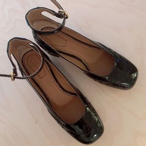 Chloe sandle
